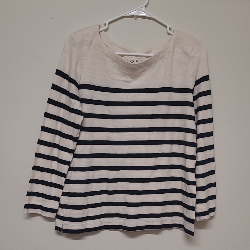 LOFT Women's Striped Black and White Top